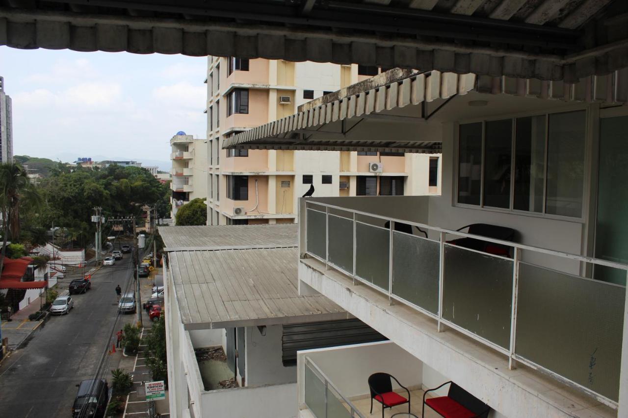 Blu Hostel Panama City Exterior photo